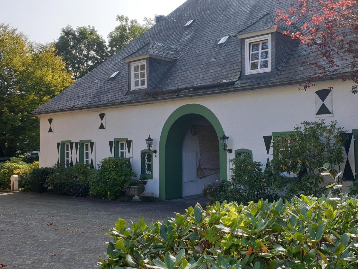 Das Torhaus Im Schloss Schellenstein Olsberg Exterior photo